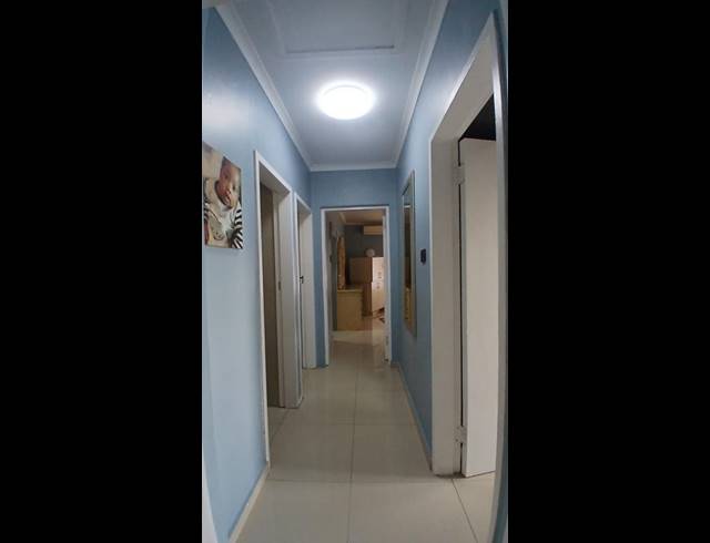 2 BEDROOM HOUSE FOR SALE IN WOODLANDS
